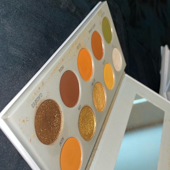 4 Morphe x Jocelyn Hill eyeshadow pallet - Picture 6 of 7